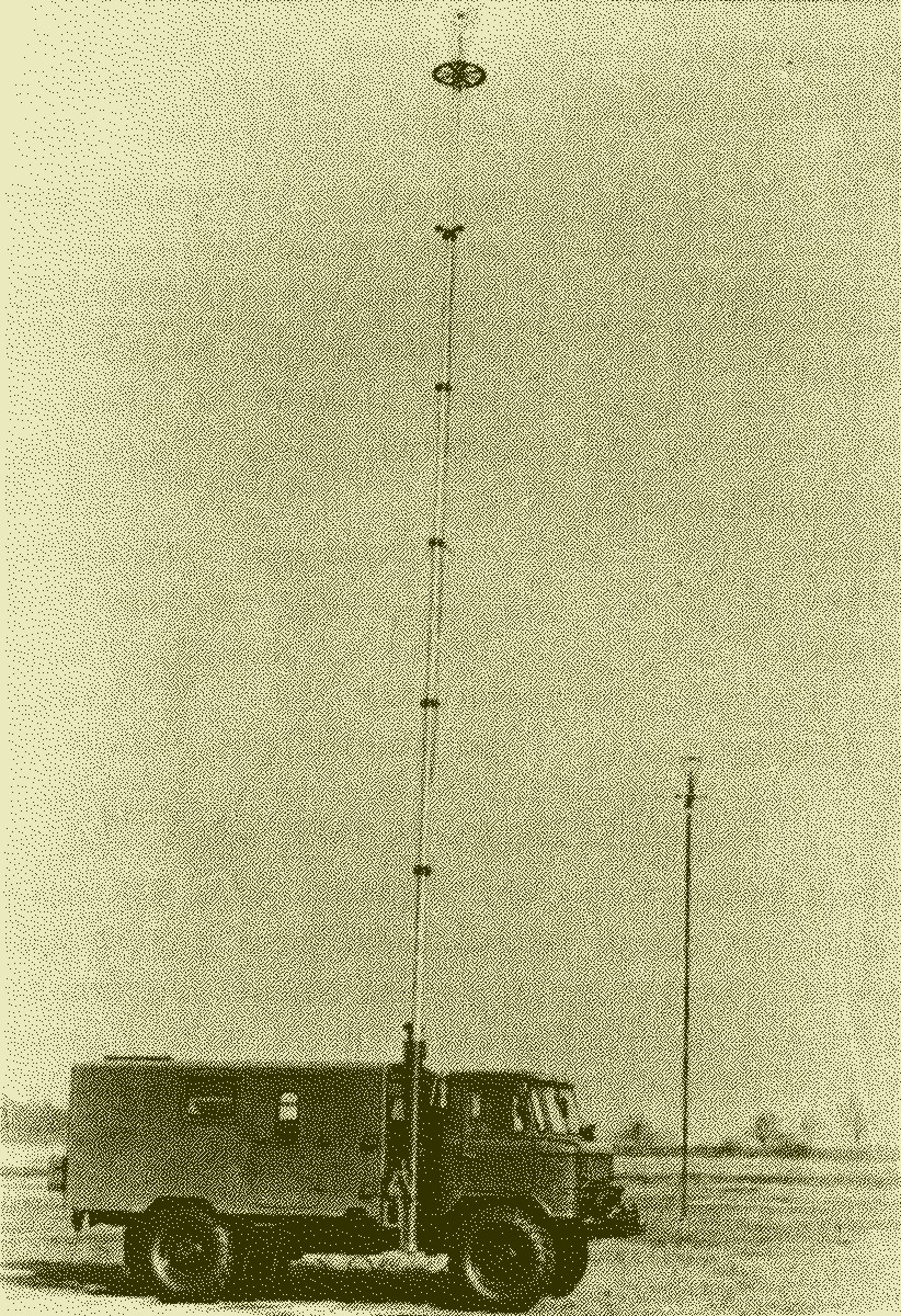Celkový pohled na sestavenou radiostanici R-845 M